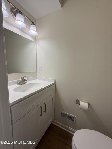 5 Canary Circle Howell NJ 07731