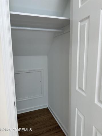 5 Canary Circle Howell NJ 07731