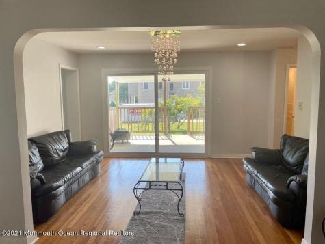 21 Berg Avenue Elberon NJ 07740