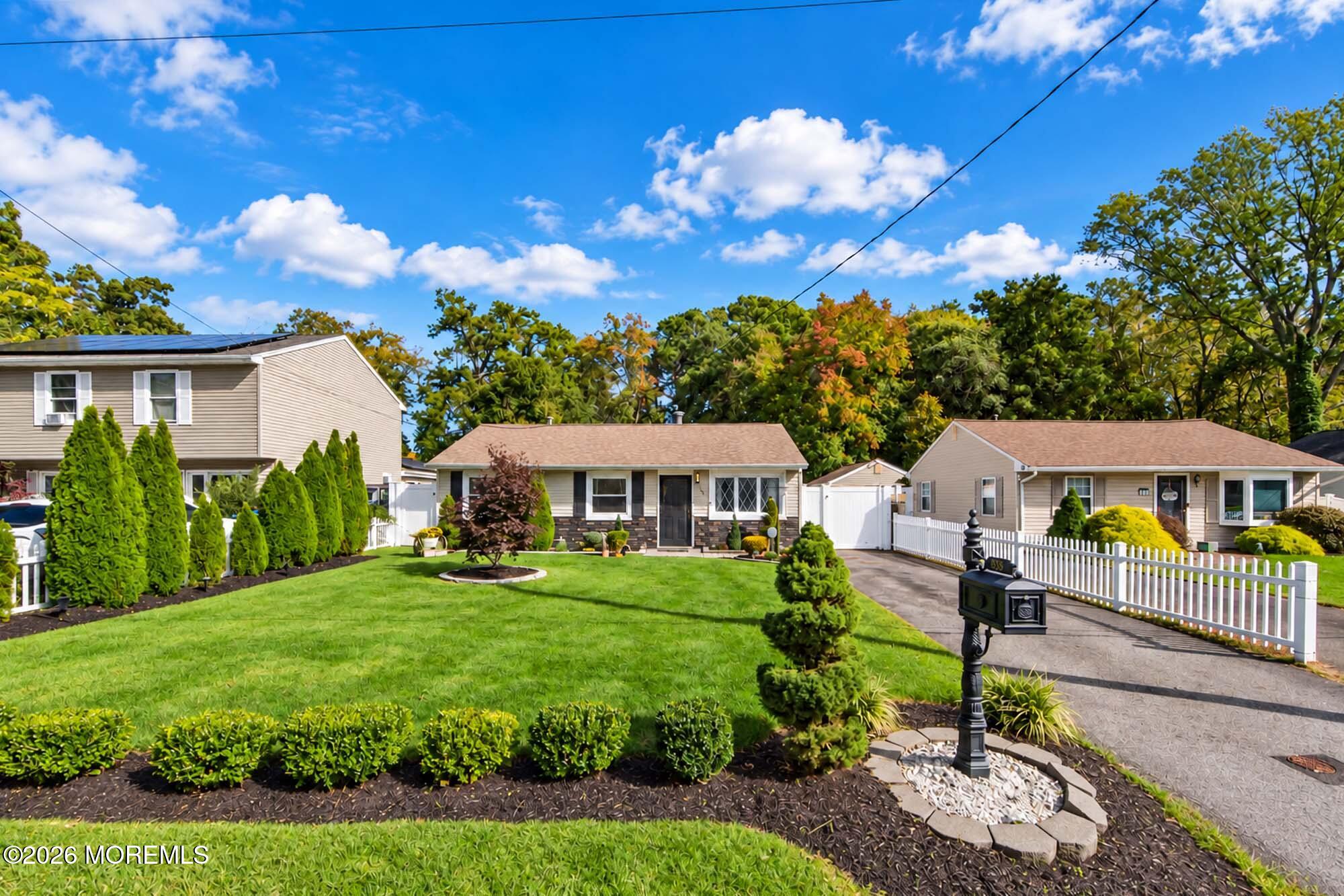 535 Holly Village Lane Toms River NJ 08753