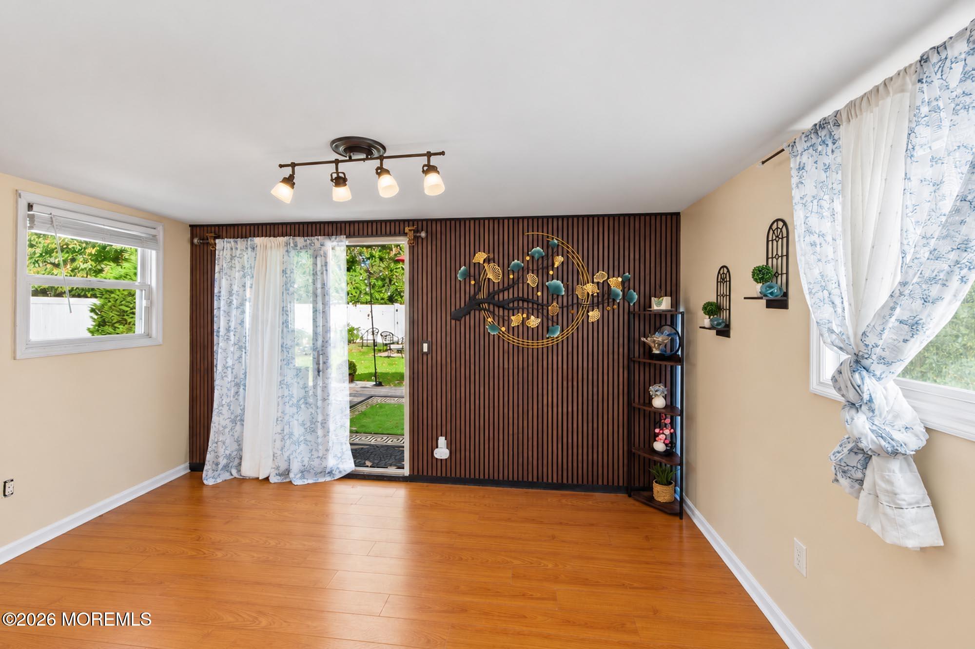 535 Holly Village Lane Toms River NJ 08753