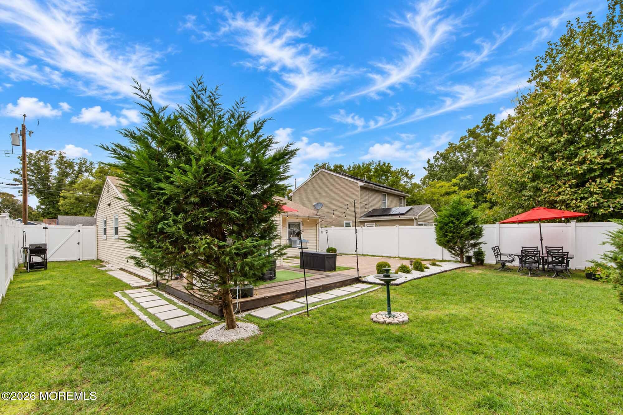 535 Holly Village Lane Toms River NJ 08753