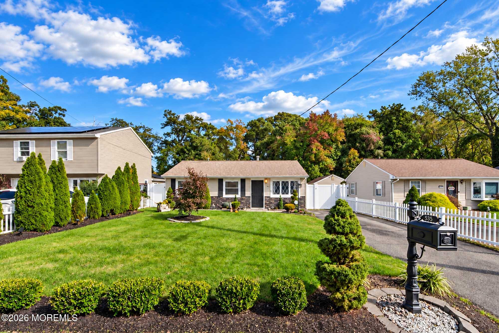 535 Holly Village Lane Toms River NJ 08753