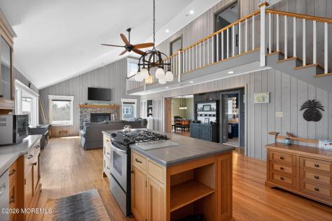 1521 Ocean Avenue Mantoloking NJ 08738