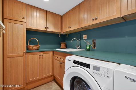 1521 Ocean Avenue Mantoloking NJ 08738
