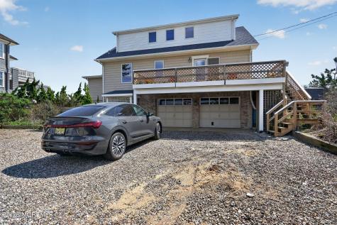 1521 Ocean Avenue Mantoloking NJ 08738