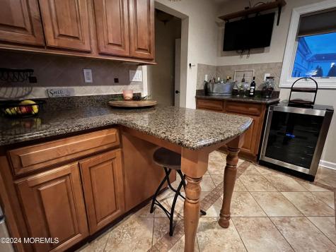 499 W Park Avenue Oakhurst NJ 07755