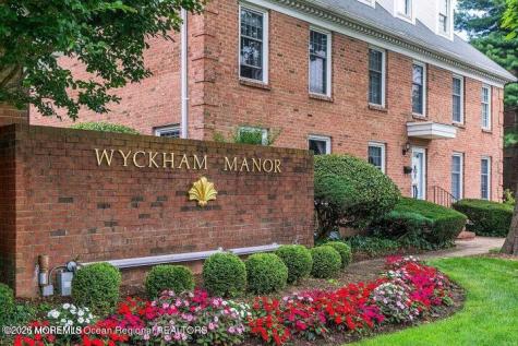 51 Wyckham Road Spring Lake Heights NJ 07762