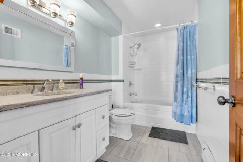 2 Dune Terrace Ortley Beach NJ 08751