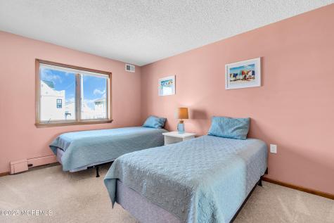 2 Dune Terrace Ortley Beach NJ 08751