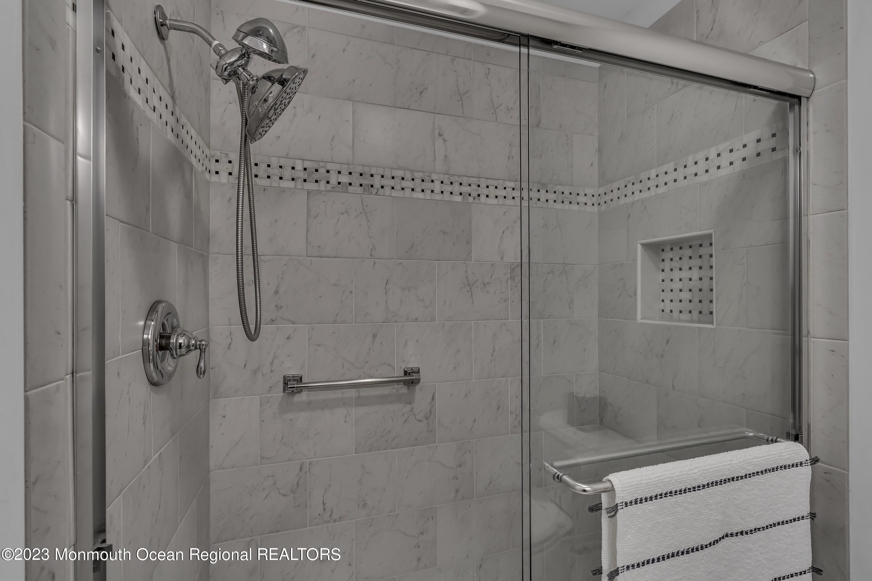 15 Linden Drive Spring Lake Heights NJ 07762