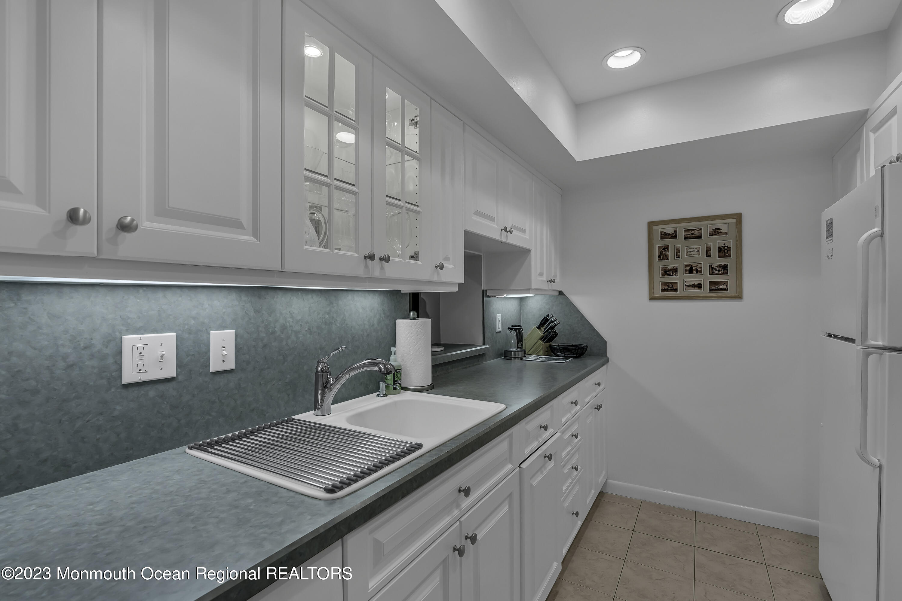 15 Linden Drive Spring Lake Heights NJ 07762