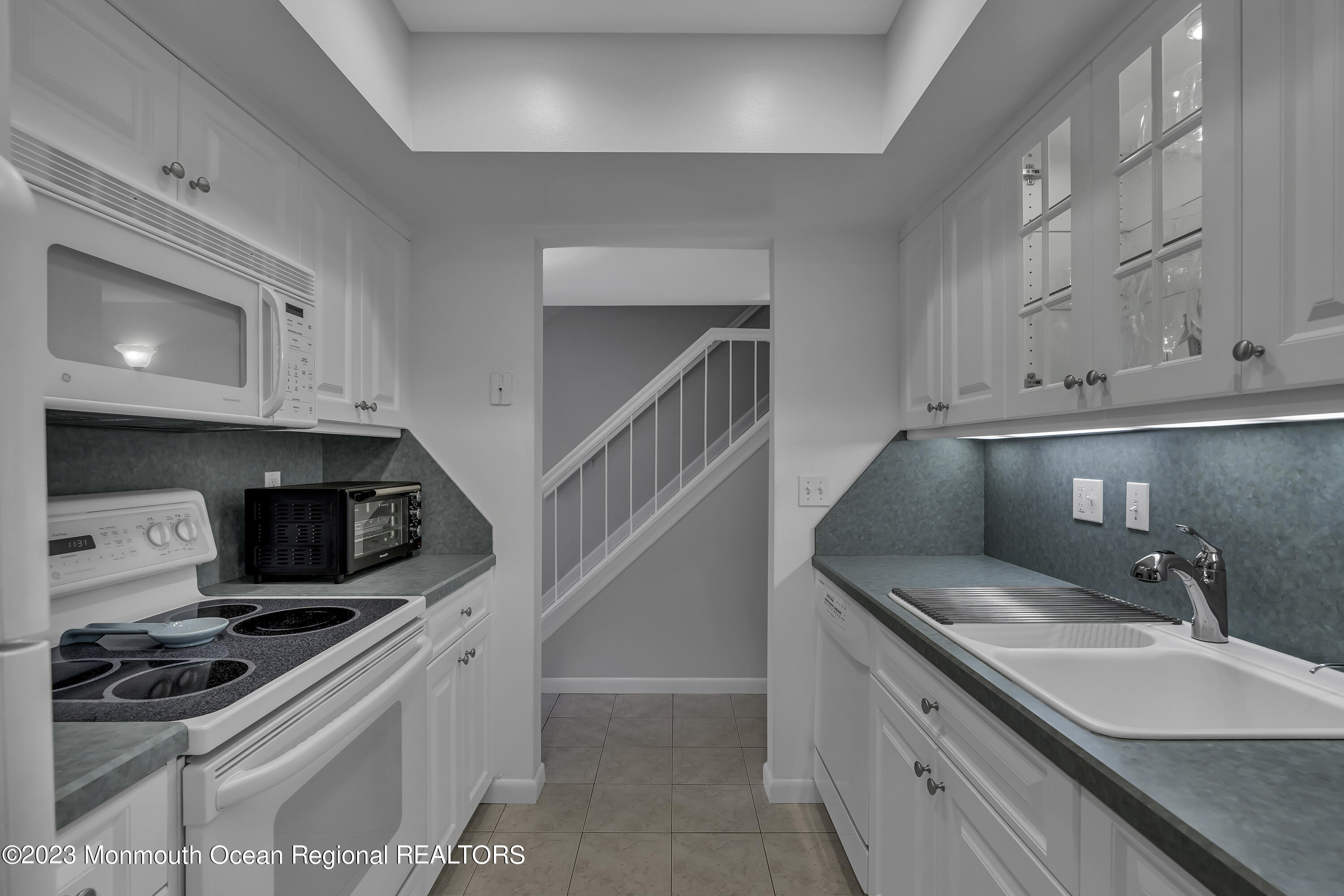 15 Linden Drive Spring Lake Heights NJ 07762