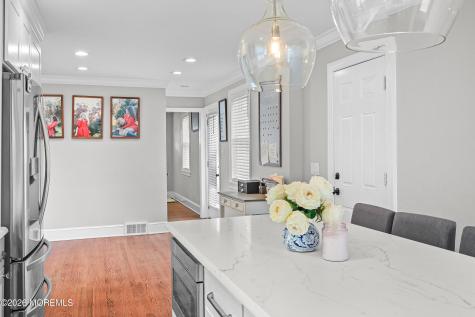 57 Villa Place Eatontown NJ 07724