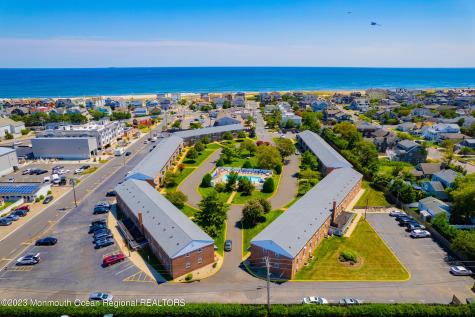 310 Maryland Avenue Point Pleasant Beach NJ 08742