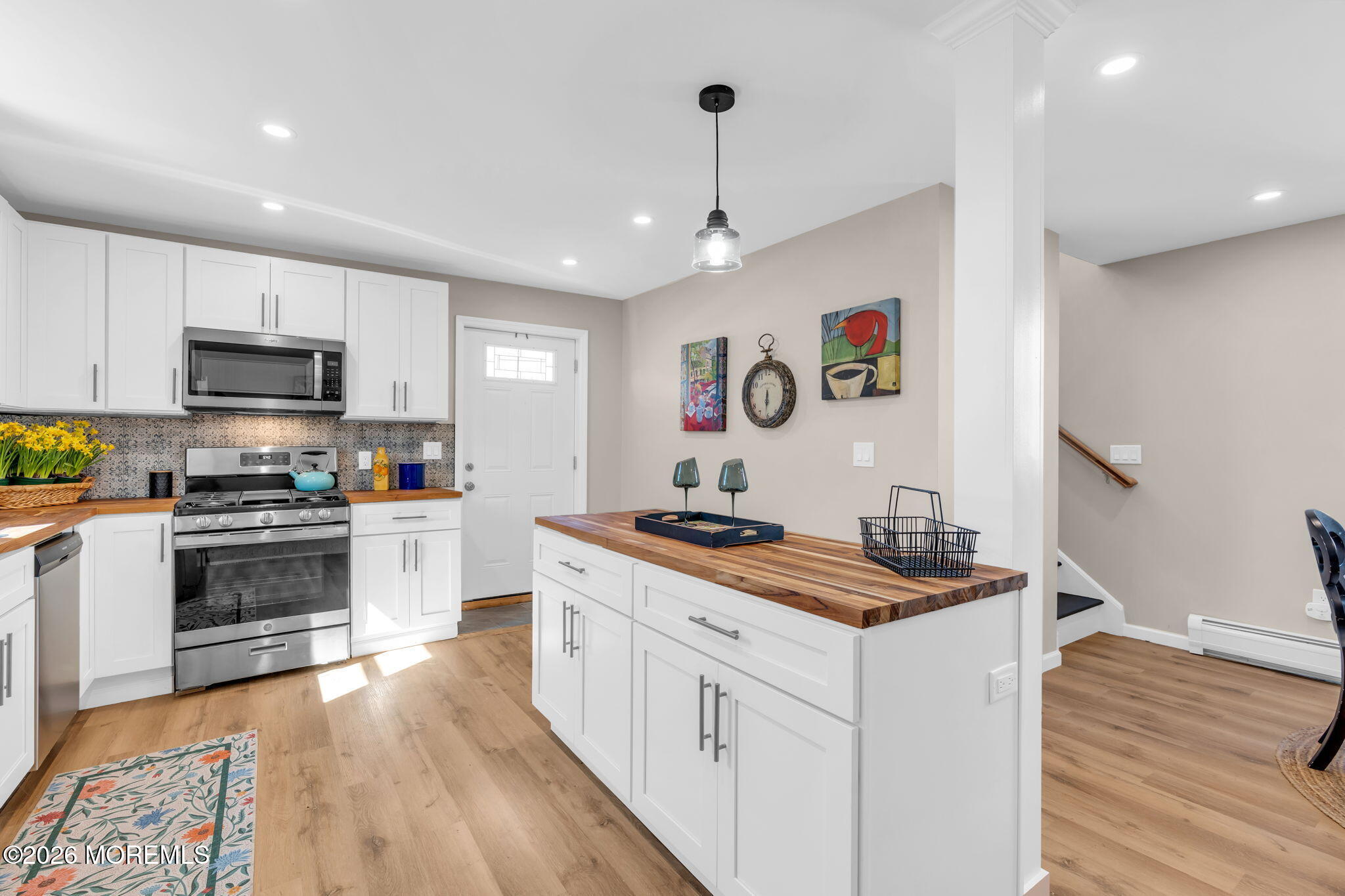 282 Carr Avenue Keansburg NJ 07734