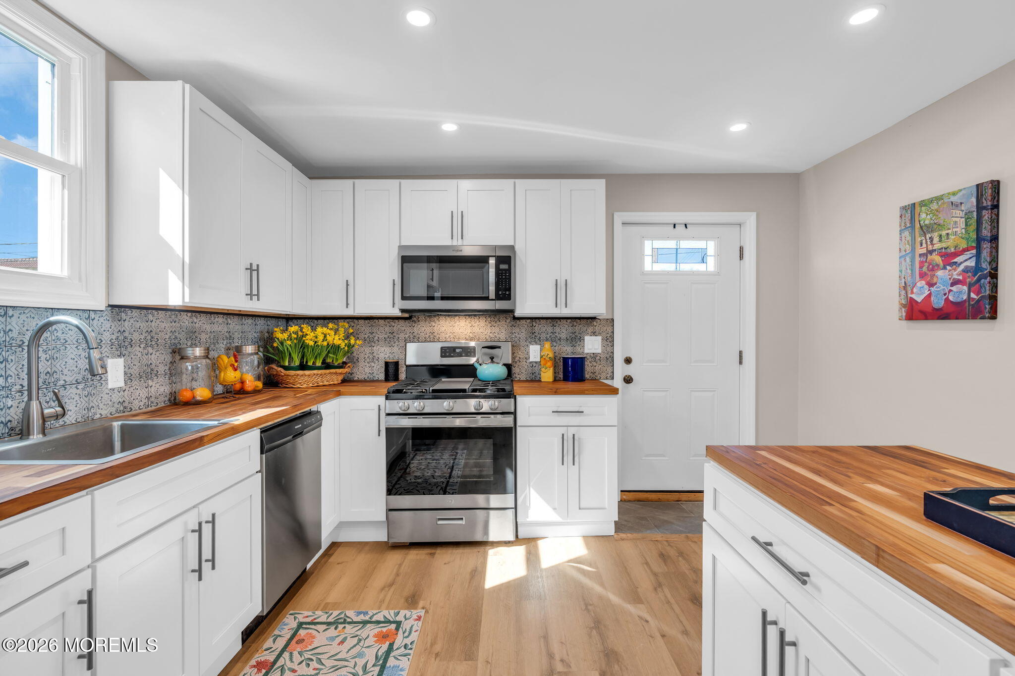 282 Carr Avenue Keansburg NJ 07734