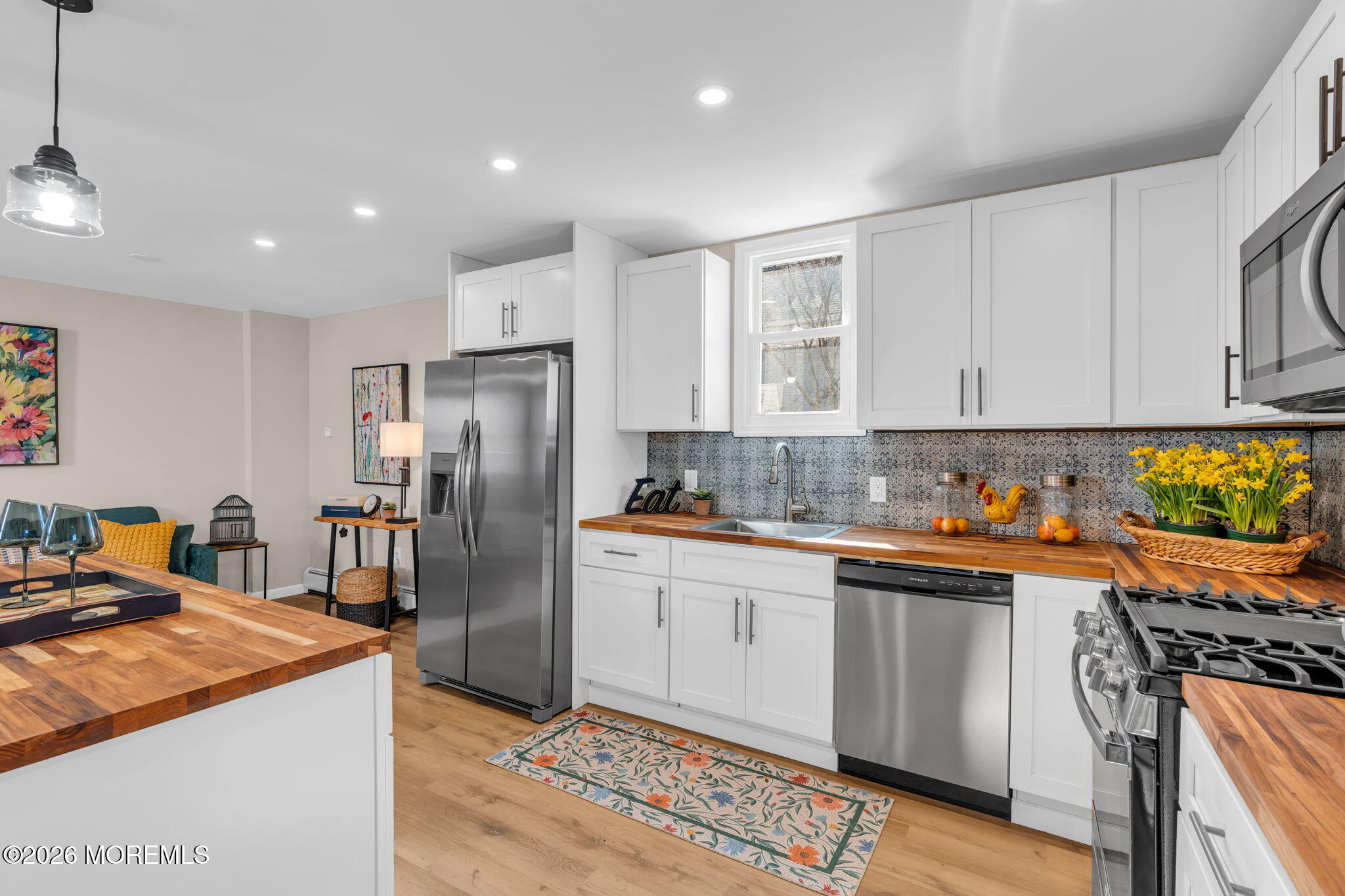 282 Carr Avenue Keansburg NJ 07734