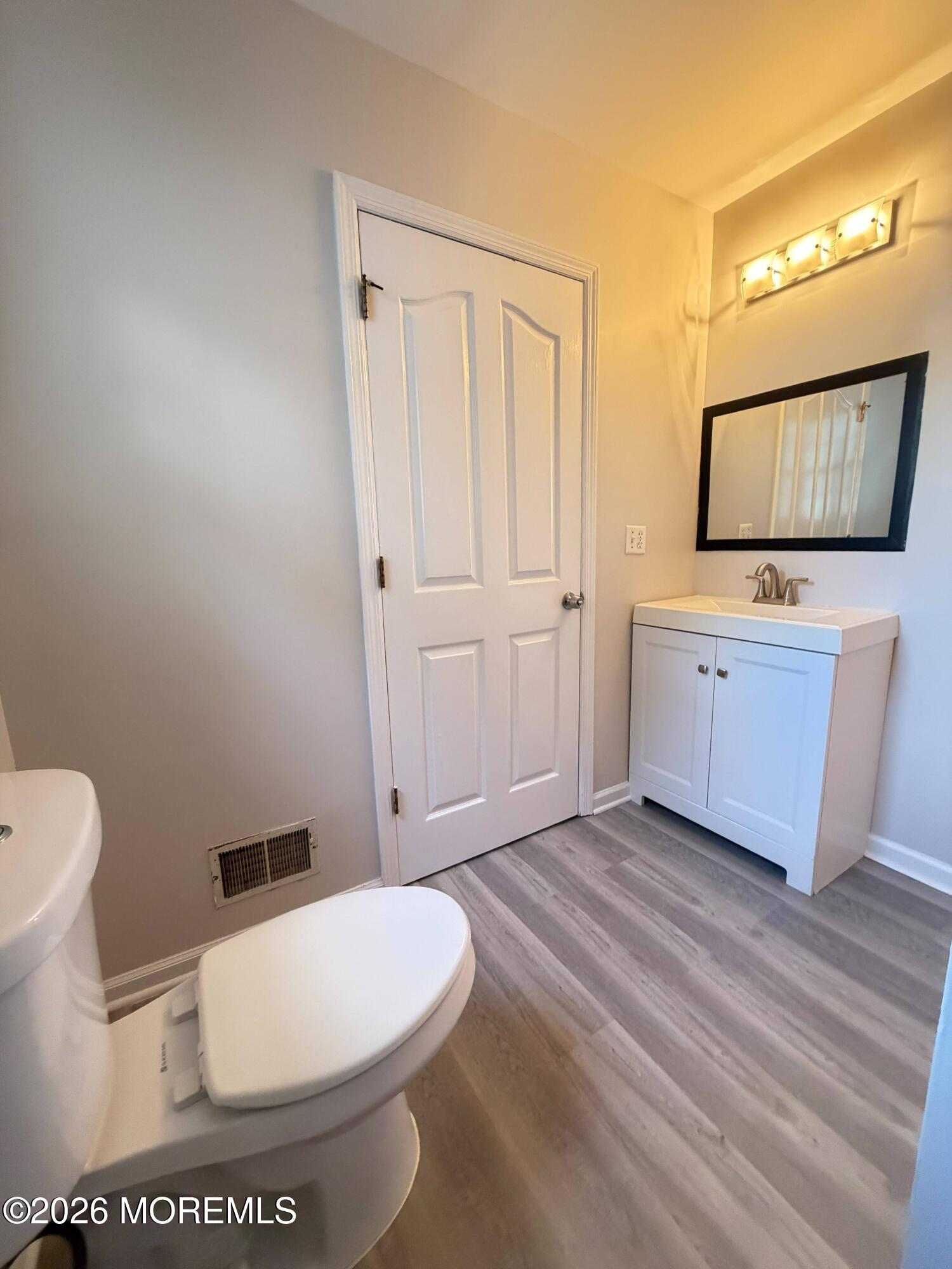 297 Mermaid Drive Manahawkin NJ 08050