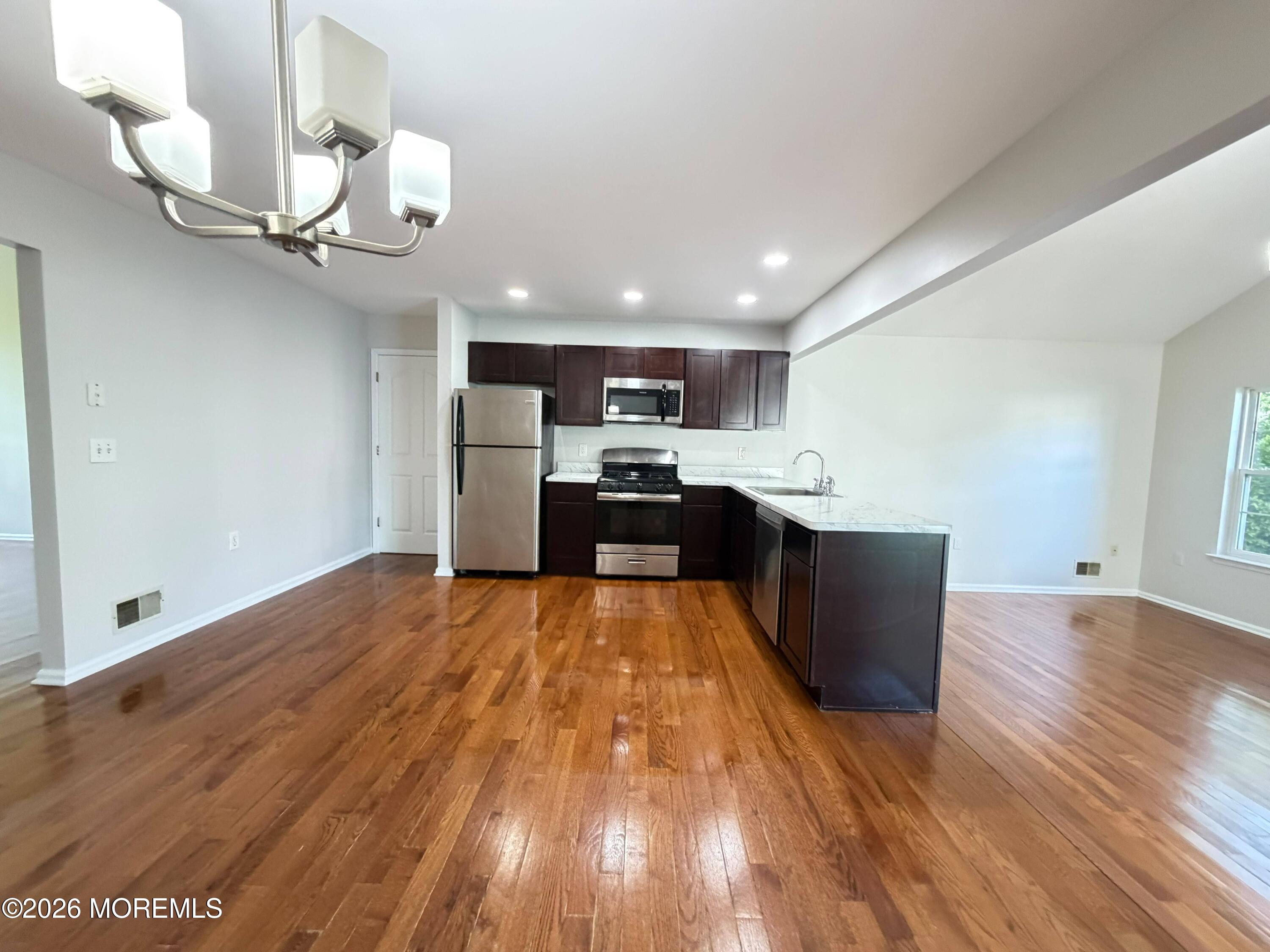 297 Mermaid Drive Manahawkin NJ 08050