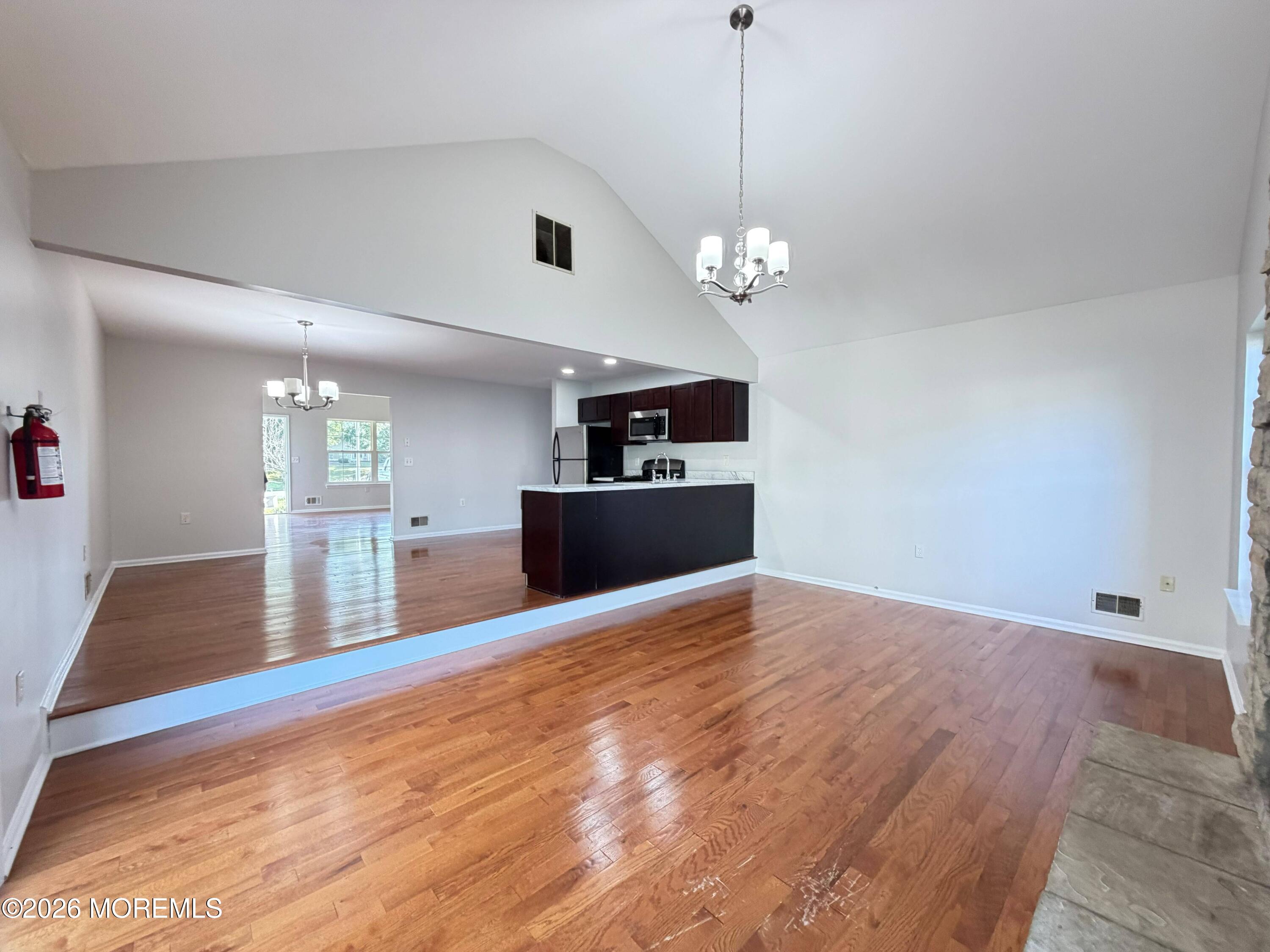 297 Mermaid Drive Manahawkin NJ 08050