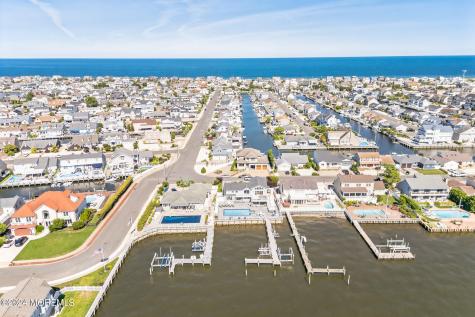 340 Bay Lane Mantoloking NJ 08738