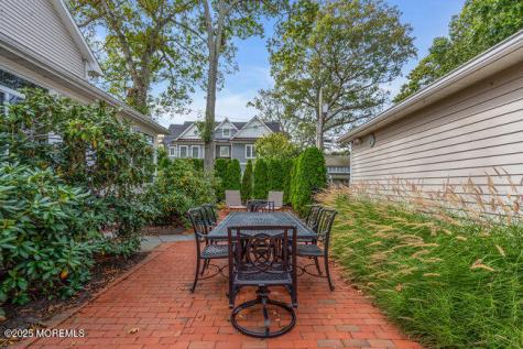 8 Glenwood Place Spring Lake NJ 07762