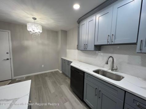 232 Longwood Drive Manalapan NJ 07726