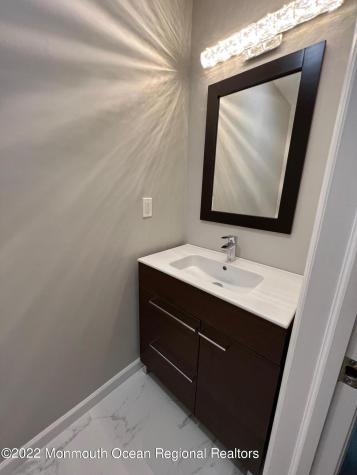 232 Longwood Drive Manalapan NJ 07726