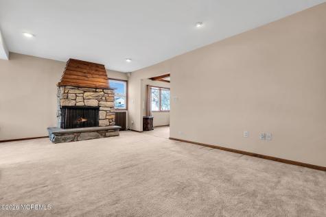 501 Cable Avenue Beachwood NJ 08722
