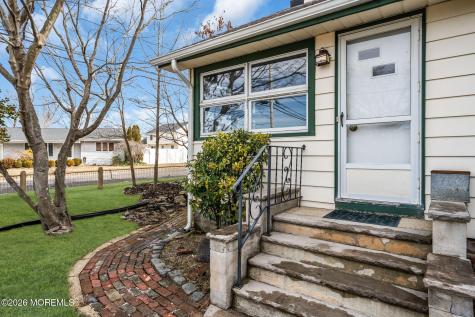 501 Cable Avenue Beachwood NJ 08722