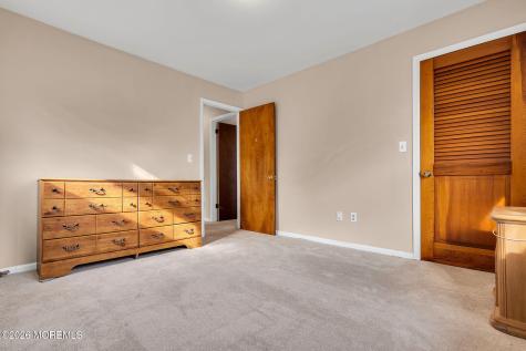 501 Cable Avenue Beachwood NJ 08722