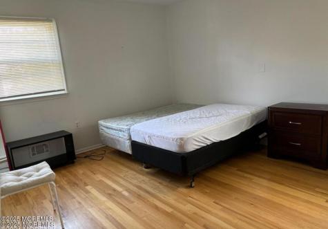 41 Heath Avenue Oakhurst NJ 07755