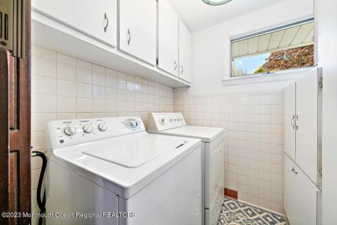 27 Shrewsbury Drive Monmouth Beach NJ 07750