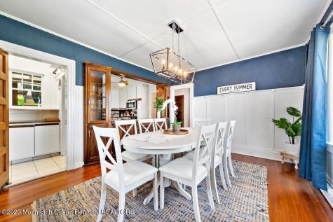27 Shrewsbury Drive Monmouth Beach NJ 07750