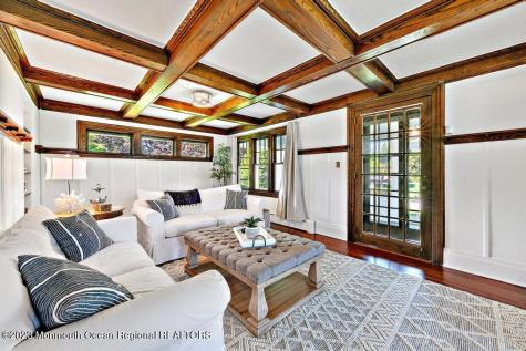27 Shrewsbury Drive Monmouth Beach NJ 07750