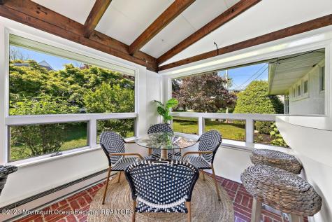 27 Shrewsbury Drive Monmouth Beach NJ 07750