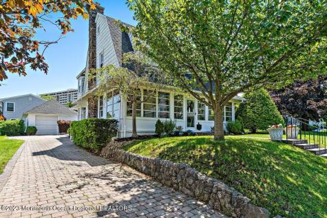 27 Shrewsbury Drive Monmouth Beach NJ 07750