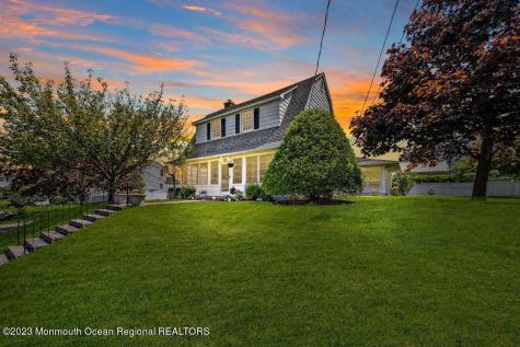 27 Shrewsbury Drive Monmouth Beach NJ 07750