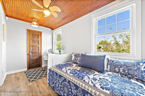 27 Shrewsbury Drive Monmouth Beach NJ 07750