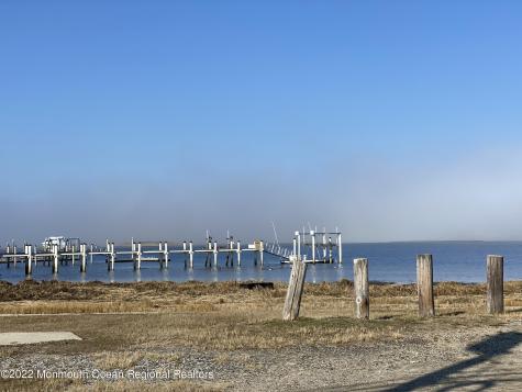 27 Shrewsbury Drive Monmouth Beach NJ 07750