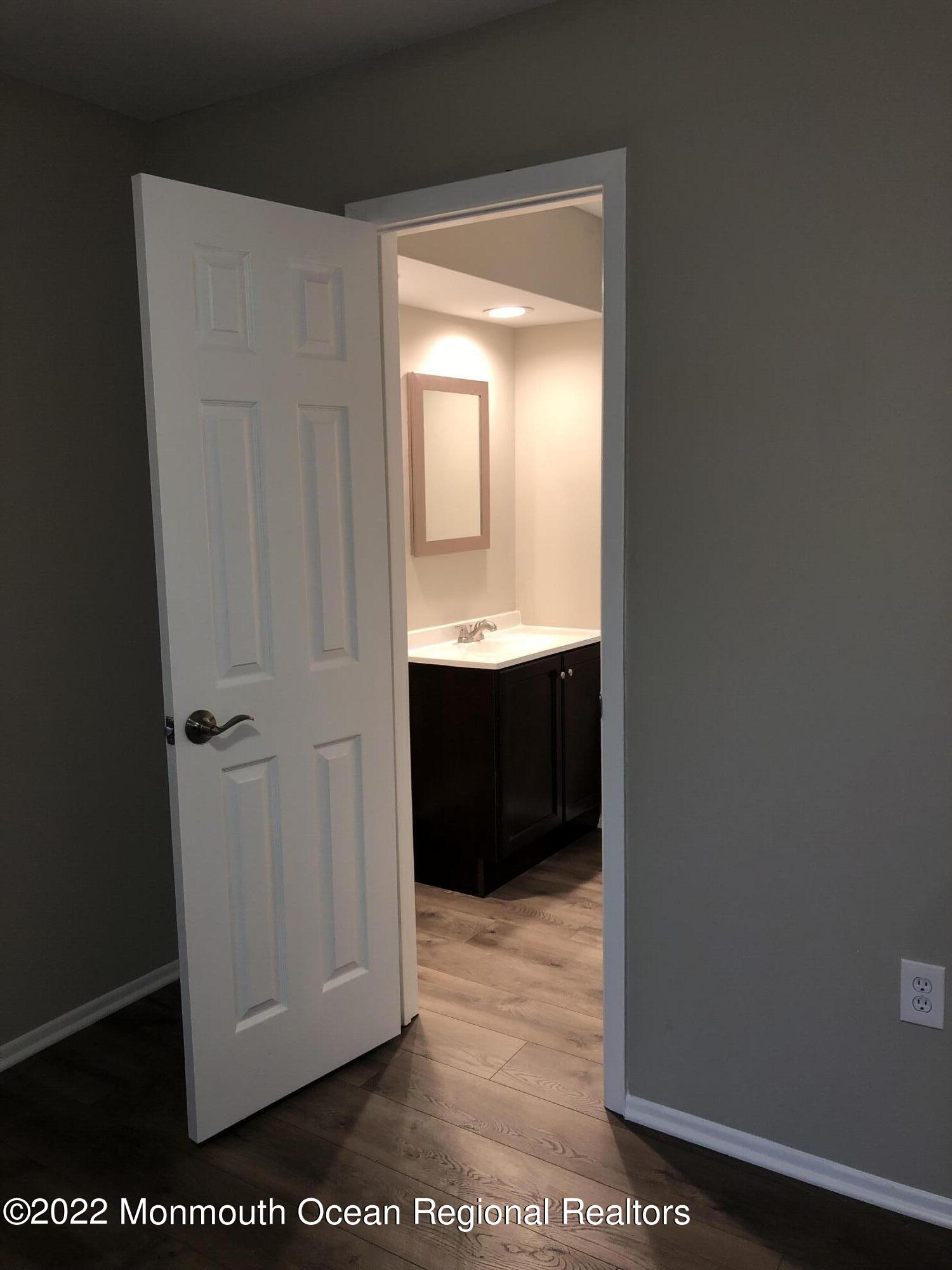128 Amberly Drive Manalapan NJ 07726