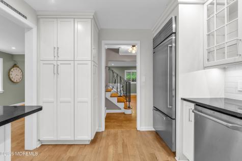 17 Hilltop Terrace N Red Bank NJ 07701
