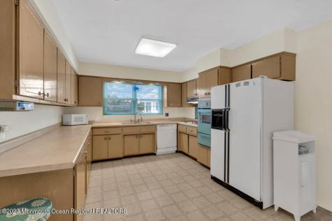 7 Howell Avenue Spring Lake NJ 07762