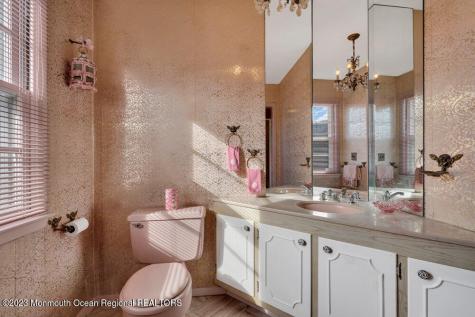 7 Howell Avenue Spring Lake NJ 07762