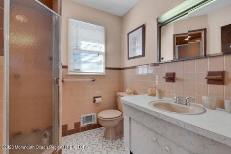 7 Howell Avenue Spring Lake NJ 07762