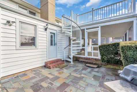 7 Howell Avenue Spring Lake NJ 07762