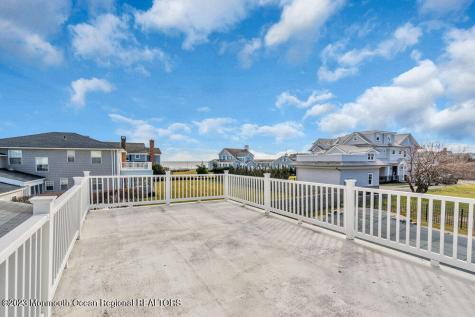 7 Howell Avenue Spring Lake NJ 07762