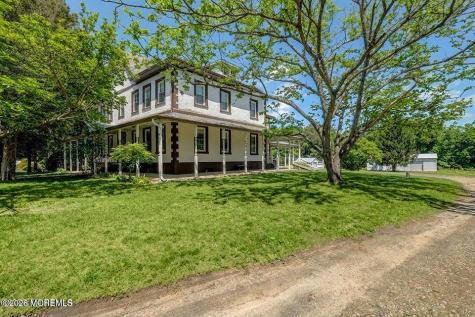 15 Hummingbird Way Jackson NJ 08527