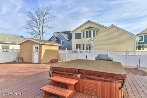 106 Elizabeth Avenue Lavallette NJ 08735